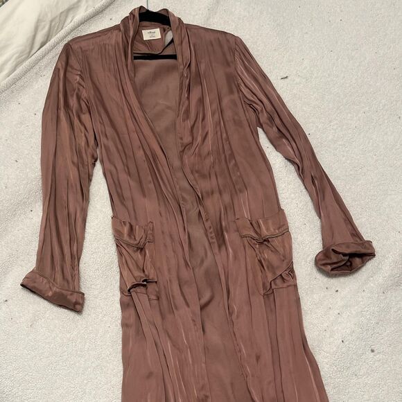 Aritzia Silk Duster - Picture 4 of 4